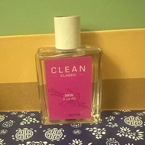 NIB CLEAN Classic Skin & Vanilla 60ml in tester box